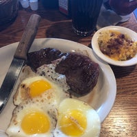 Photo taken at Cracker Barrel Old Country Store by Ed on 1/11/2023