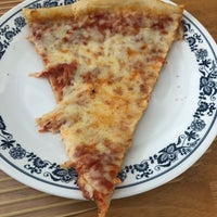 Das Foto wurde bei Gaby&#39;s Pizza von Ed am 5/11/2022 aufgenommen