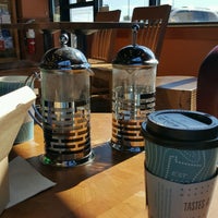 Photo taken at Caribou Coffee by NooN .. on 10/7/2016