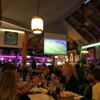 Das Foto wurde bei Torino Bar &amp;amp; Bistró von El mundo de F. am 8/16/2017 aufgenommen