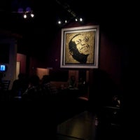 11/29/2012 tarihinde Jenn F.ziyaretçi tarafından Jolly&amp;#39;s American Beer Bar and Dueling Pianos'de çekilen fotoğraf