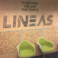 Photo taken at Lineas by Francois J. on 1/29/2018