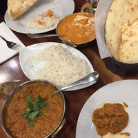 Foto tomada en Curry Leaf Restaurant  por Stephanie J. el 5/17/2019