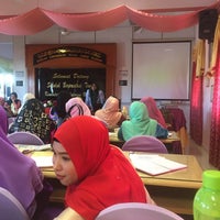 SK Sultan Ahmad Tajuddin - School
