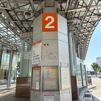Photo taken at Kanazawa Sta. Kenrokuen Exit Bus Terminal by Jonghyun C. on 5/1/2023