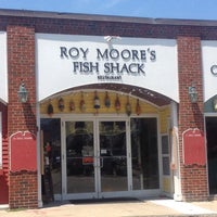 Das Foto wurde bei Roy Moore&amp;#39;s Fish Shack Restaurant von Roy Moore&amp;#39;s Fish Shack Restaurant am 5/11/2016 aufgenommen