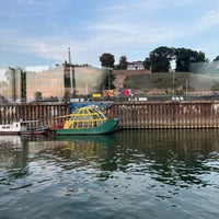 Photo taken at Belgrade Turtle Boat Cruise by Rashiq on 8/24/2022