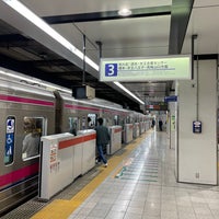 Photo taken at Keio Platform 3 by しきしん・ハレワタール on 4/6/2024