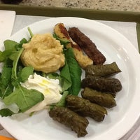 Das Foto wurde bei Latife von Fernanda R. am 12/28/2012 aufgenommen