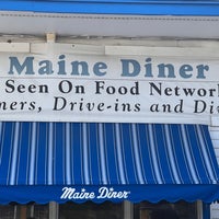 Photo taken at The Maine Diner by Hany Y. on 9/10/2022