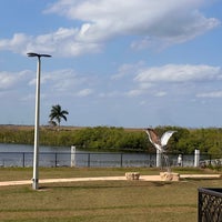 รูปภาพถ่ายที่ Everglades Holiday Park โดย Hany Y. เมื่อ 3/9/2023