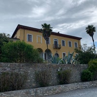 Foto tirada no(a) Villa Cheli por Alisha F. em 5/24/2019