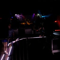 Foto scattata a Sugar Nightclub da Steph W. il 9/22/2012