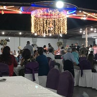 Photo taken at Beyaz Saray Balık Restaurant by Sefa on 5/21/2022