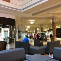 Foto tirada no(a) Fayette Mall por Sumoflam em 5/29/2019