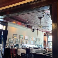 Foto scattata a Zack&amp;#39;s Oak Bar &amp;amp; Restaurant da Karan M. il 12/26/2022