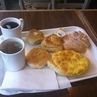 Furama Cake and Dessert Garden 富麗華餅店 - 15 tips from 399 visitors