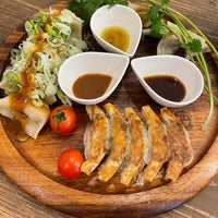 鎌倉餃子umineco Wine Cafe Dumpling Restaurant