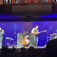 รูปภาพถ่ายที่ Morton H. Meyerson Symphony Center โดย Yolanda B. เมื่อ 10/26/2022