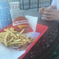 Photo taken at In-N-Out Burger by Alex C. on 6/27/2018