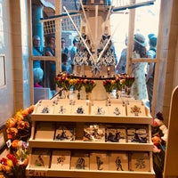 Photo taken at Royal Delft Experience by Ceren on 7/23/2018