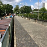 Photo taken at Parkeisenbahn Großer Garten - Hauptbahnhof An der gläsernen Manufaktur by bjowen_de on 5/31/2019
