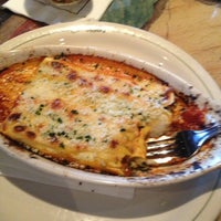 Photo taken at Carrabba&amp;#39;s Italian Grill by Jessica P. on 3/30/2013