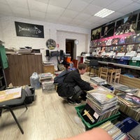 Photo taken at Contrabanda Vinyl Shop by Kirill M. on 9/20/2021