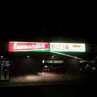 Photo taken at Leonardi&amp;#39;s Pizzeria by ICYUNV C. on 12/7/2012