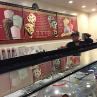 Photo taken at Cold Stone Creamery by C. P. on 11/4/2012