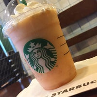 Photo taken at Starbucks Coffee 東京急行大井町駅店 by Makino S. on 8/2/2015