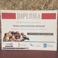 Снимок сделан в ARTEMAR Tienda Degustación. Cangas пользователем Lucía A. 4/5/2014