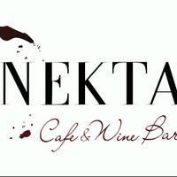 Снимок сделан в Nektar Cafe &amp;amp; Wine Bar пользователем Bulut K. 9/22/2012