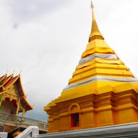 Photo taken at Wat Thung Lanna by พิริยะ 🚗💨💨💨 on 10/9/2016