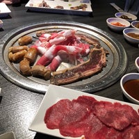 Das Foto wurde bei Gen Korean BBQ House von Hsiao-Wei C. am 6/26/2018 aufgenommen