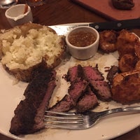 Photo taken at Outback Steakhouse by Dianne Cox L. on 8/11/2018