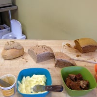 Foto tirada no(a) Great Harvest Bread Co - Ashburn por Greg S. em 12/1/2012