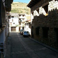 รูปภาพถ่ายที่ Linares de Mora โดย Antonio V. เมื่อ 8/15/2012