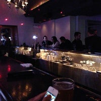 Foto tomada en Downtown Bar &amp;amp; Lounge  por Blah B. el 2/24/2013