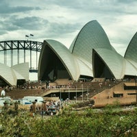 Photo taken at Sydney Opera House by Craig C. on 12/30/2016