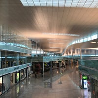 Photo taken at Barcelona–El Prat Josep Tarradellas Airport (BCN) by Sam S. on 1/28/2017