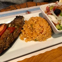 12/17/2017 tarihinde Sam S.ziyaretçi tarafından Anatolia Restaurant'de çekilen fotoğraf