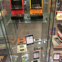 Foto diambil di Helsinki Computer &amp;amp; Game Console Museum oleh Andrey A. pada 6/16/2018