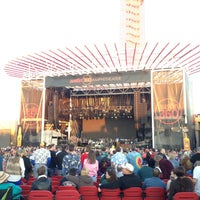 Foto tomada en Austin360 Amphitheater  por Jody G. el 5/4/2013