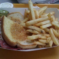 Golden Chicken 498 W 14 Mile Rd