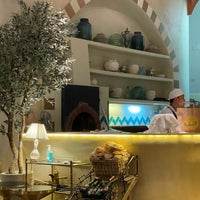 Photo taken at Restaurante Du Liban by MiMi🇸🇦 on 8/31/2022