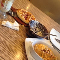Photo taken at Pizza Hut by Jimmi B. on 3/9/2017