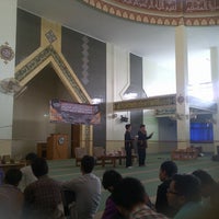 Review Masjid Student Center UIN Syarif Hidayatullah Jakarta