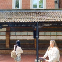 Photo taken at Postman&amp;#39;s Park by Stefan S. on 8/28/2022