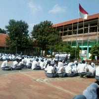 Photo taken at SMA Negeri 7 Bekasi by Mutiara K. on 10/29/2012